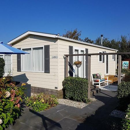 Strandhuis De Zon - Recreatiepark De Watersnip Petten Exterior photo